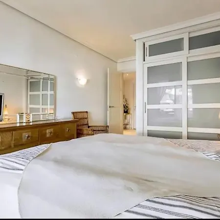 Balcon De Gigantes, Apartman *